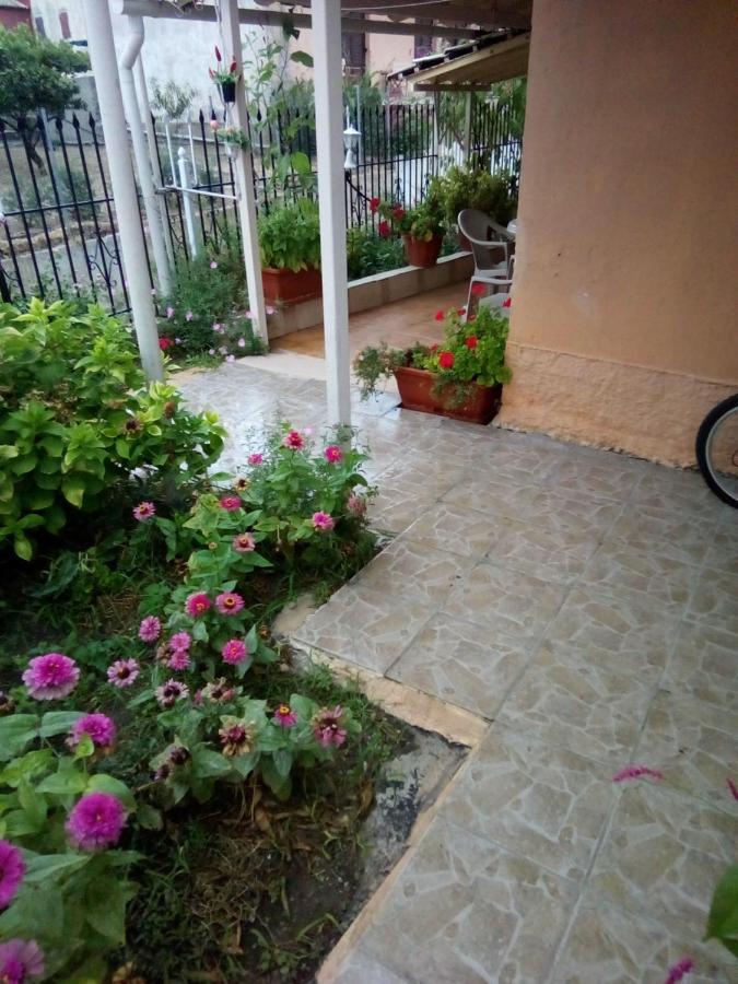 Villa Angela, Traditional Villa In The Village آغيوس يوانيس بيريستريون المظهر الخارجي الصورة