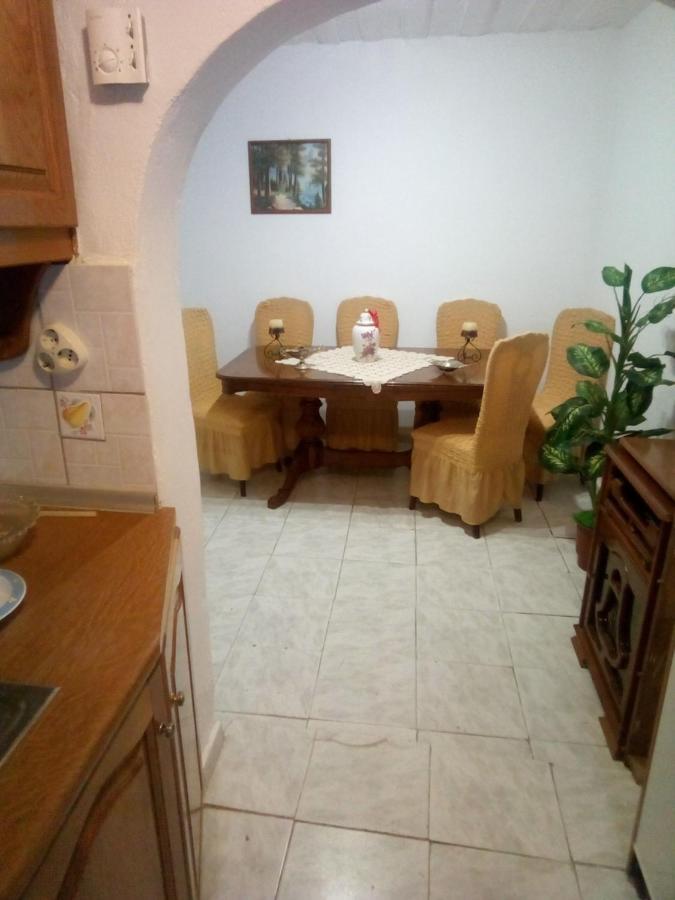 Villa Angela, Traditional Villa In The Village آغيوس يوانيس بيريستريون المظهر الخارجي الصورة
