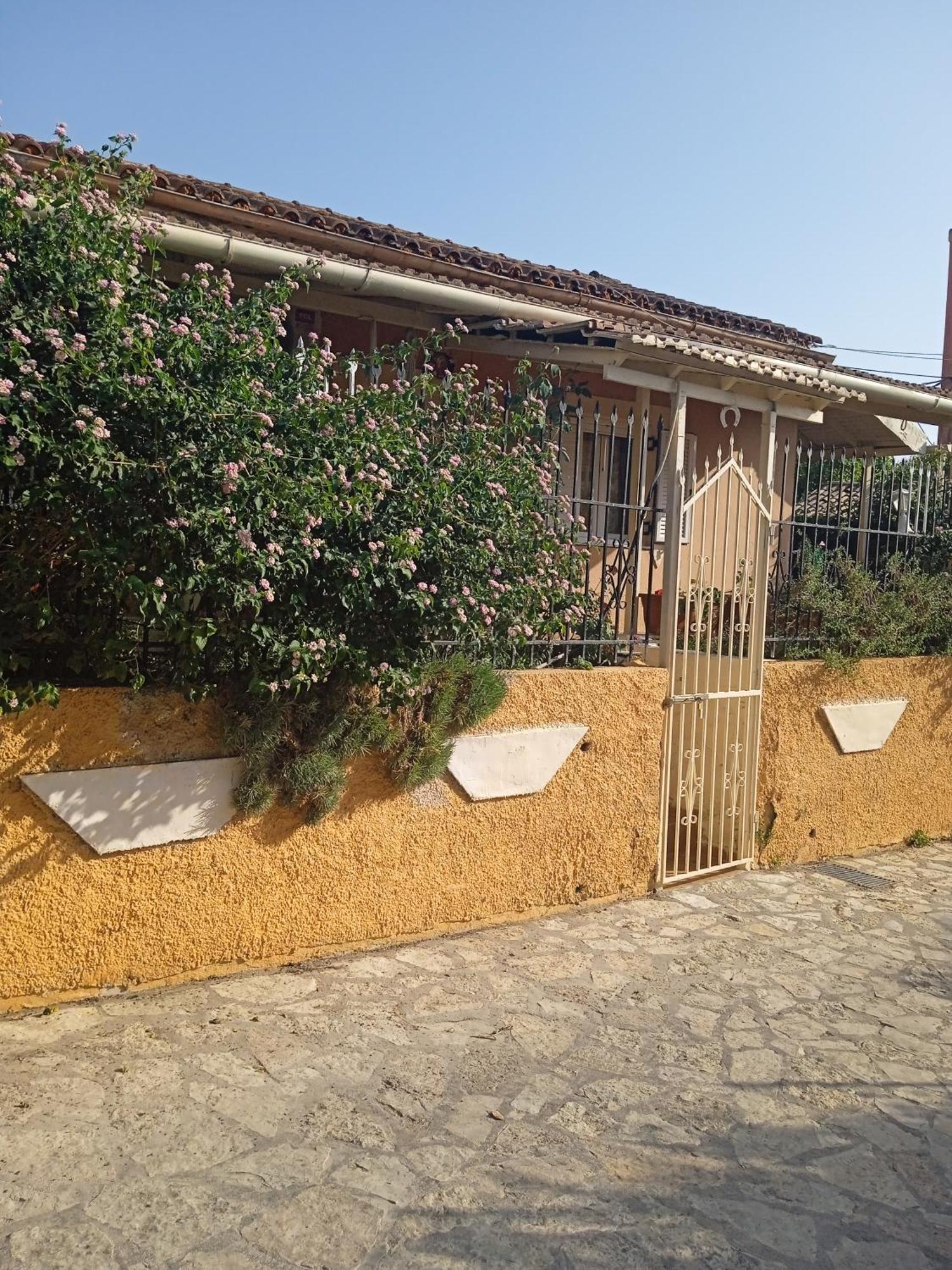 Villa Angela, Traditional Villa In The Village آغيوس يوانيس بيريستريون المظهر الخارجي الصورة